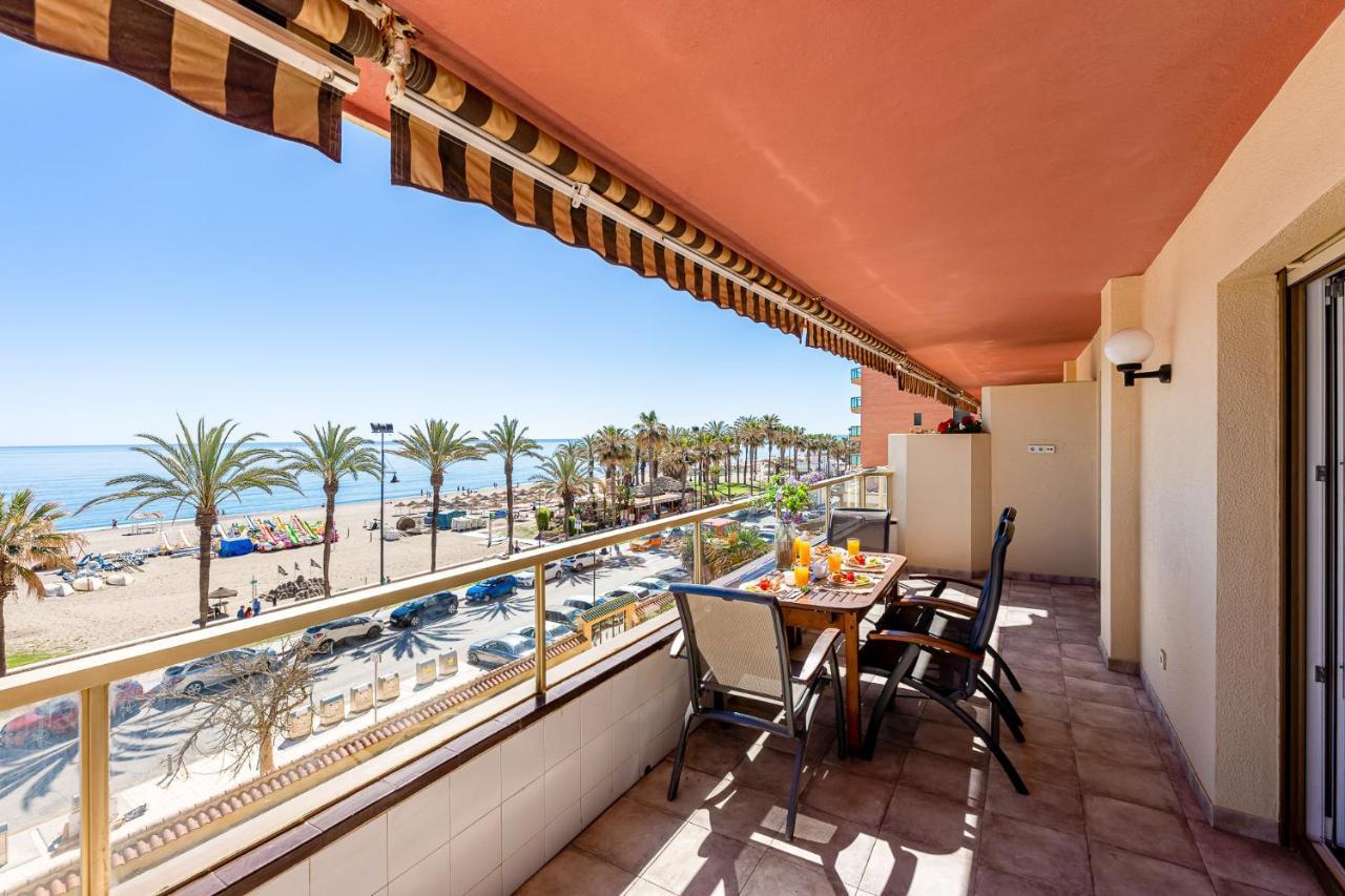 797 Holiday Rentals - Amplio Piso Con Terraza En Primera Linea De Playa Torremolinos Esterno foto